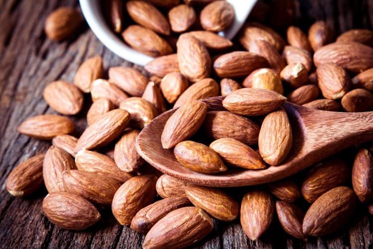 Does Almond Milk Have Lectins? 